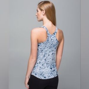 Lululemon Studio Racerback sz 6